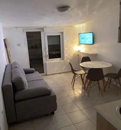 Holiday home In - Insel 42971