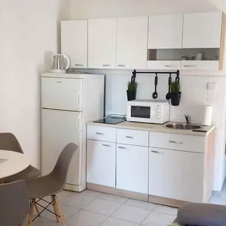 In - Insel 42971 Holiday home Vir