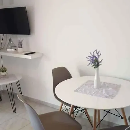 Holiday home In - Insel 42971 Vir